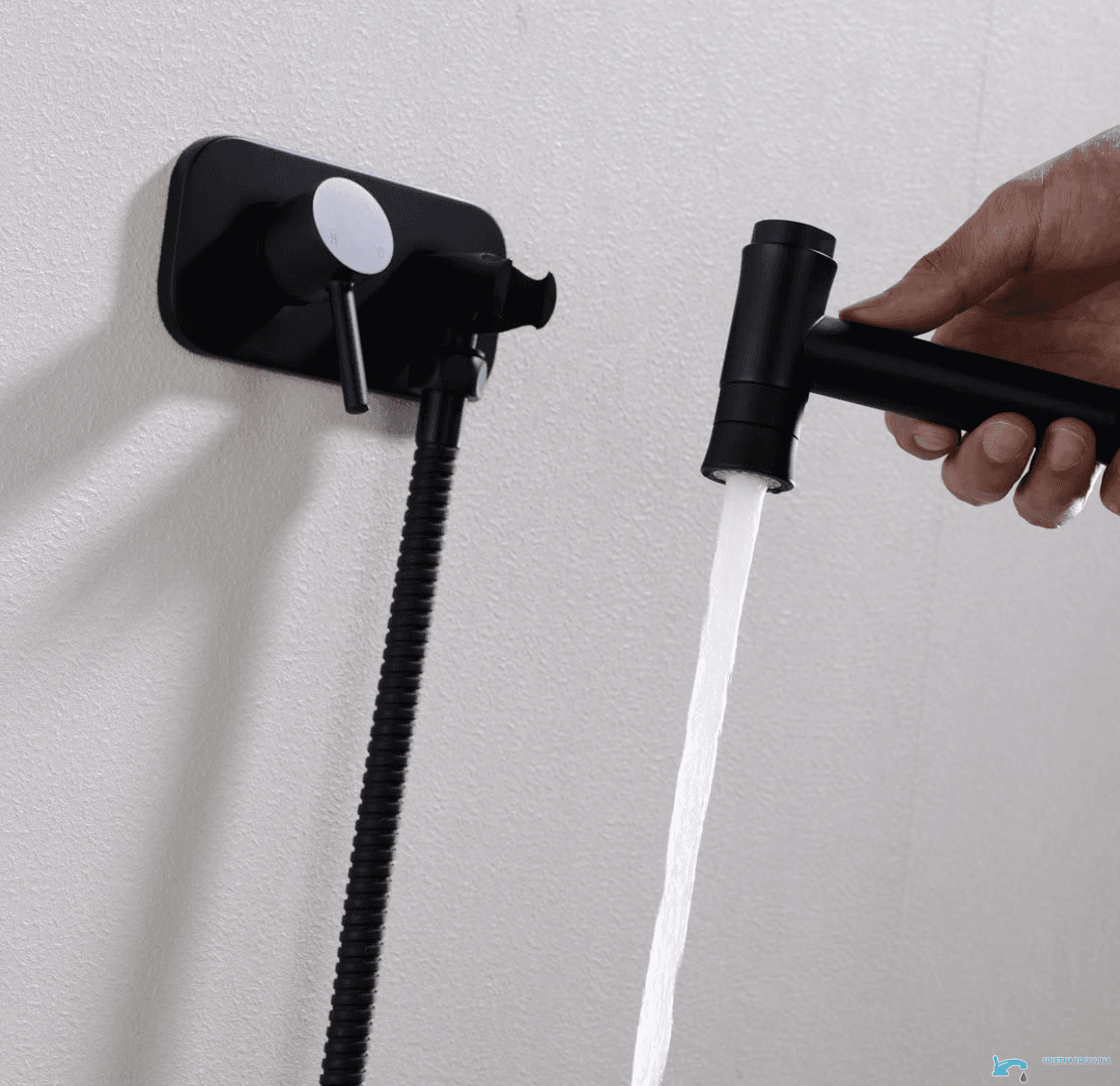 Miscelatore per bidet da incasso EYN BB1637 in più finiture, nero opaco, cromo e oro spazzolato
