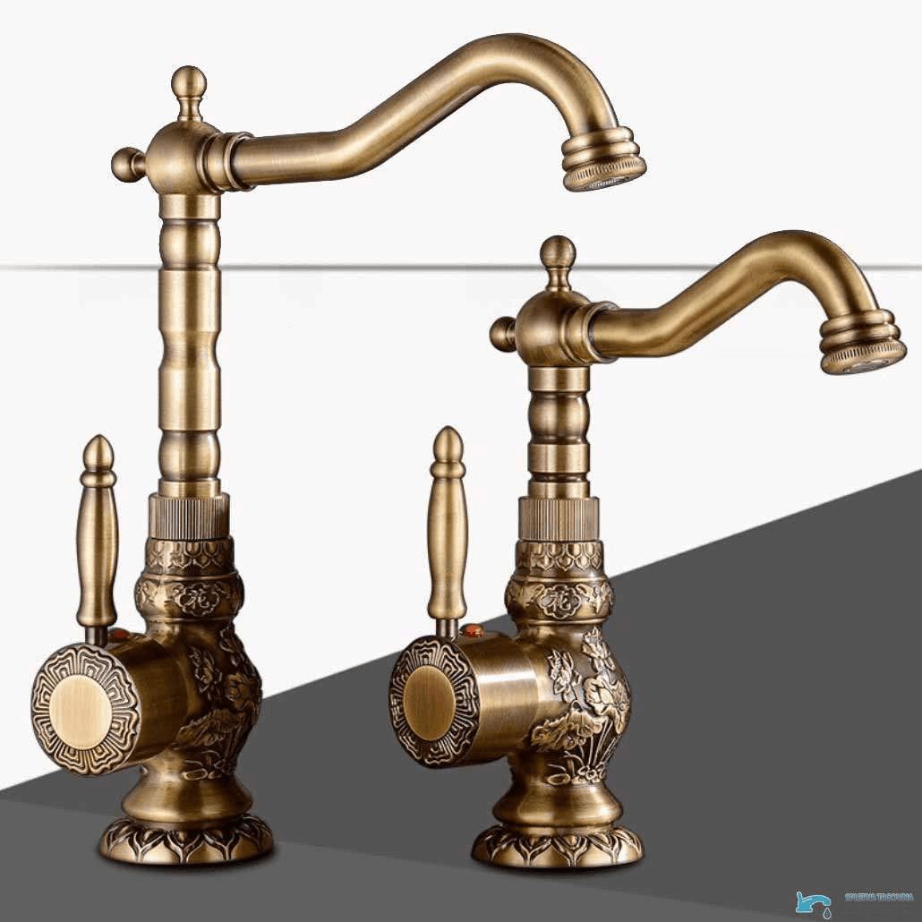 Rubinetto per lavabo EYN AQB1600 con bocca girevole, in più finiture tra cui ottone anticato e ottone con dettagli scuri
