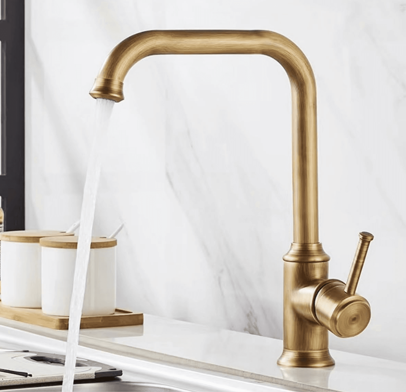 Rubinetto vintage da cucina o bagno AQ1829 effetto ottone anticato spazzolato