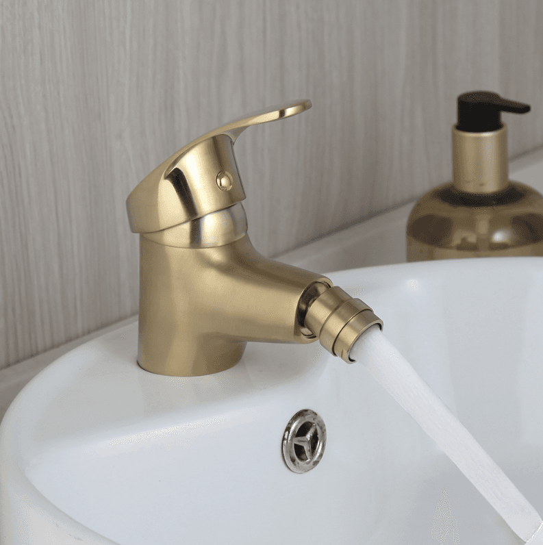 Rubinetto per bidet BBG0953 in oro opaco spazzolato