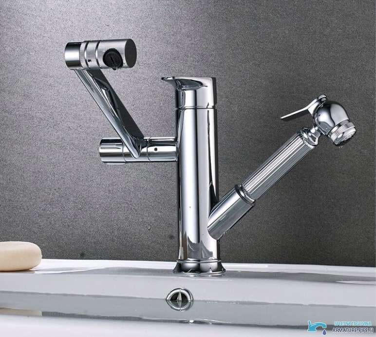Miscelatore cucina orientabile EYN BIO1546 in cromo lucido