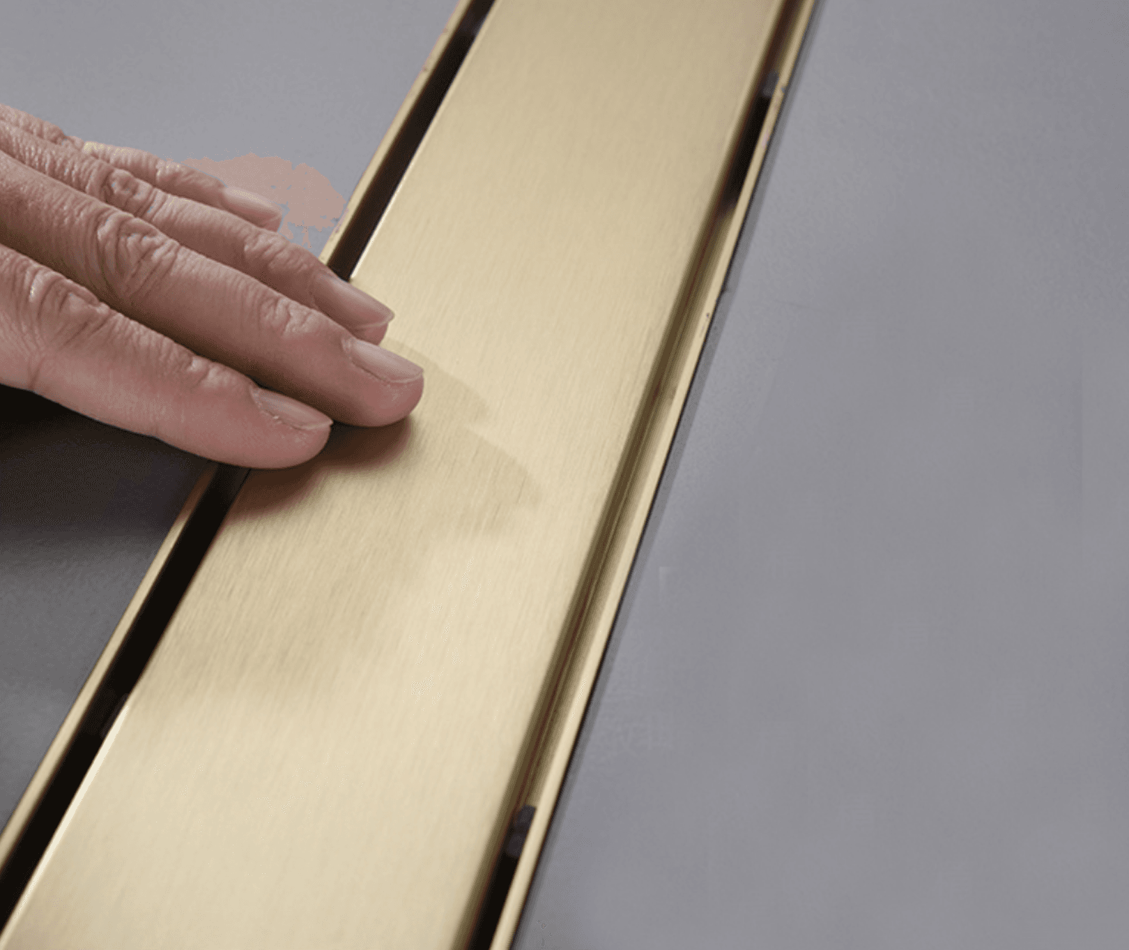 Canalina doccia GBK1004 in oro opaco spazzolato