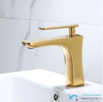 Miscelatore bagno oro GU2239 con bocca larga e leva piatta