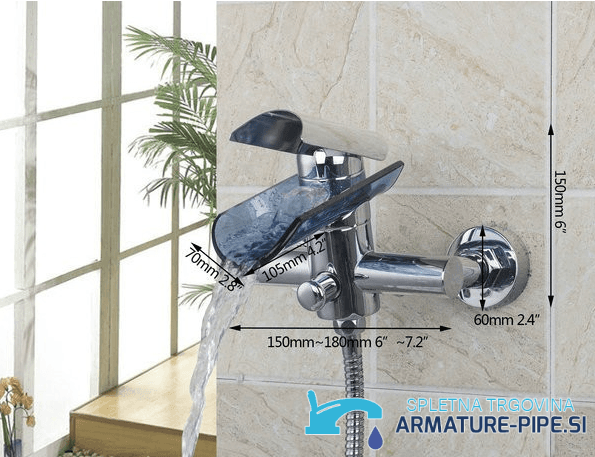 Miscelatore a parete per vasca con bocca a cascata SK5549 in cromo lucido