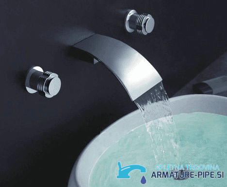 Rubinetto a parete per lavabo SU2500 con bocca a cascata in cromo lucido
