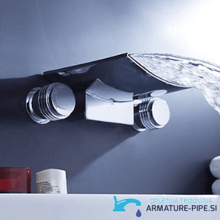 Rubinetto lavabo EYN SU4442 con ampia bocca a cascata e due manopole rotonde