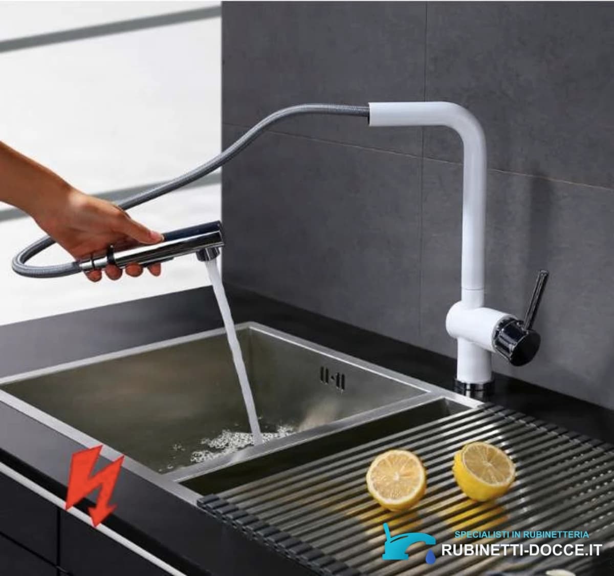 Miscelatore da cucina a bassa pressione NT1602 in bianco e cromo