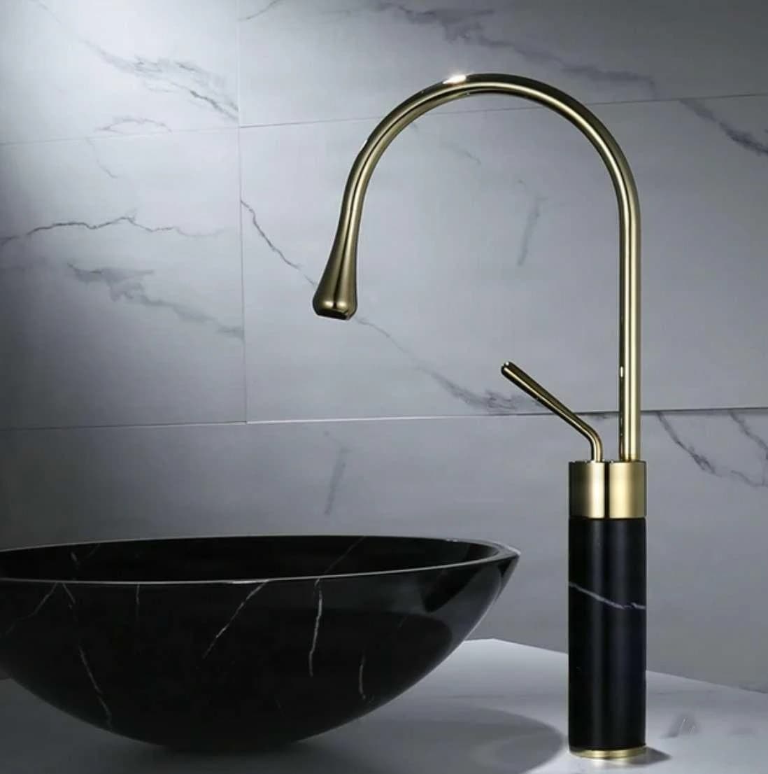 Miscelatore per lavabo EYN BF0954 da piano in ottone con bocca girevole, in più finiture tra cui oro spazzolato e nero