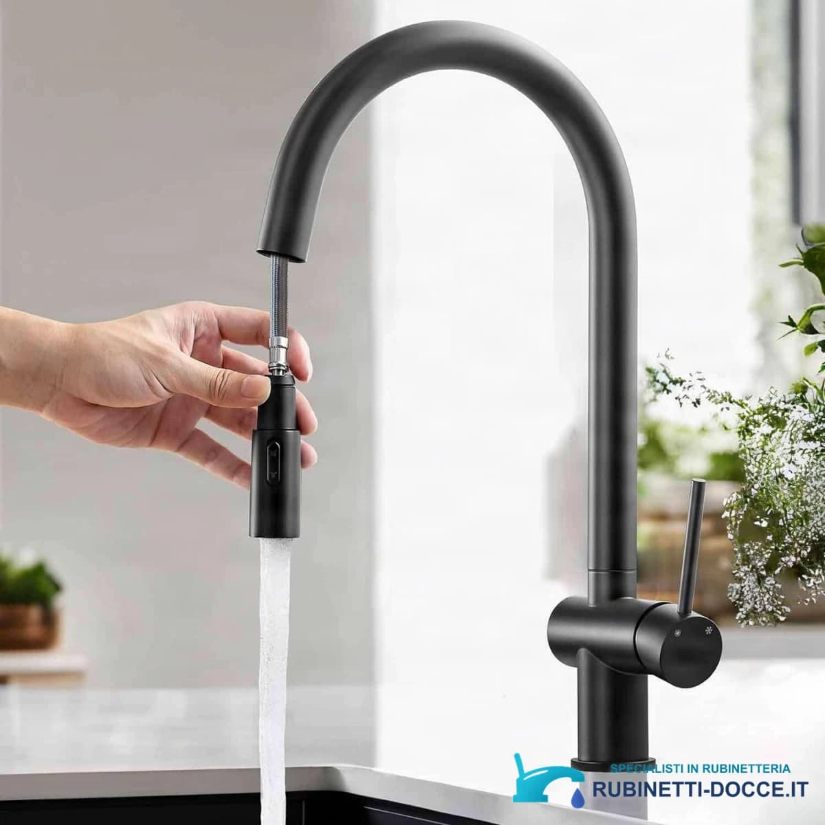 Miscelatore da cucina KL1109 a bassa o alta pressione in nero opaco