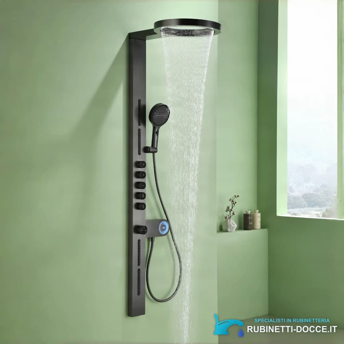Sistema doccia ELITE EDITION BSW1726 in uso: bagno verde e display digitale